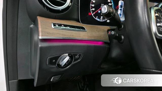 Mercedes-Benz E-Class W213 id 3813533 из Кореи 7