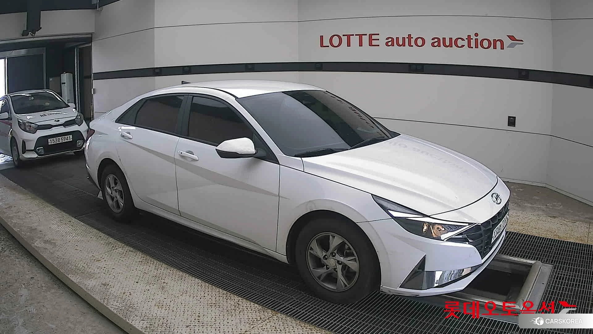 Hyundai Avante id 4664299 из Кореи 7
