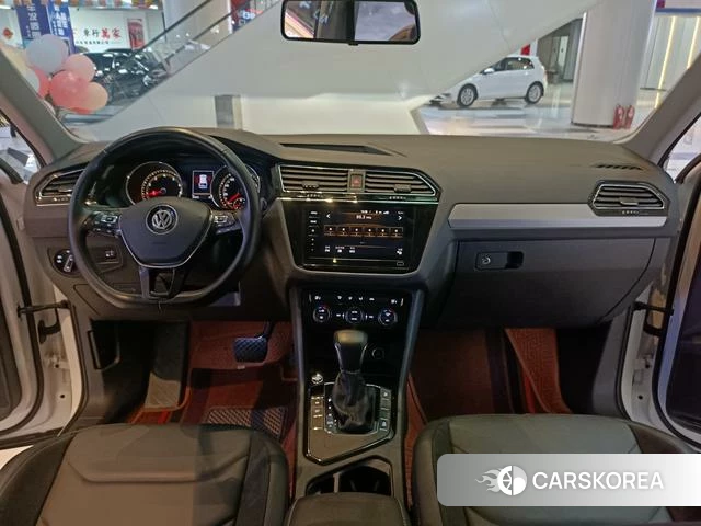 Volkswagen Tiguan L id 3882651 из Китая 7
