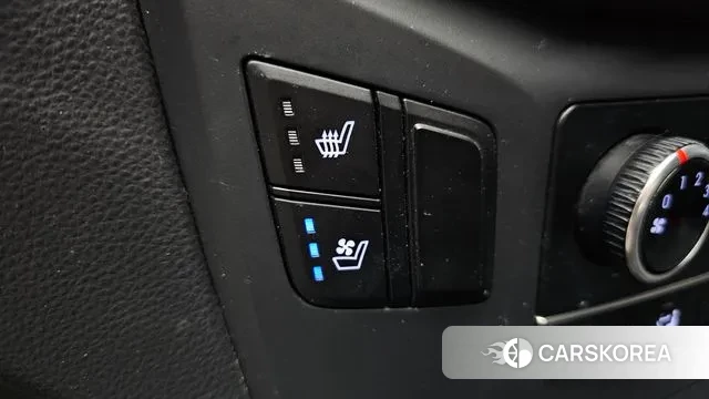 Hyundai The New Grand Starex id 3778633 из Кореи 7