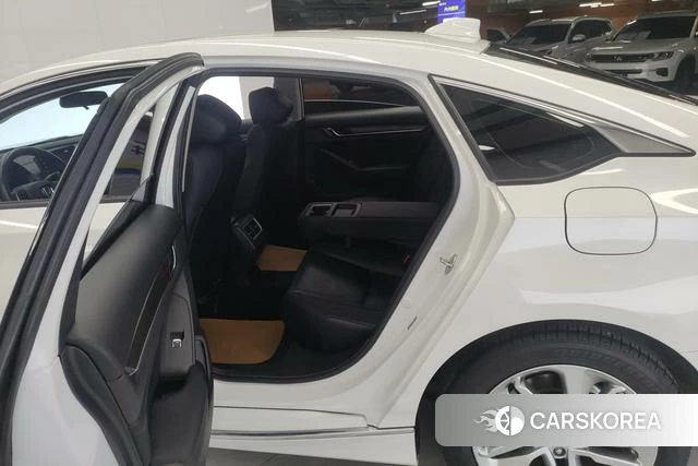 Honda Accord id 4217461 из Китая 7