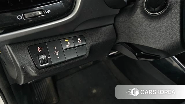 Kia Stonic id 4557421 из Кореи 7