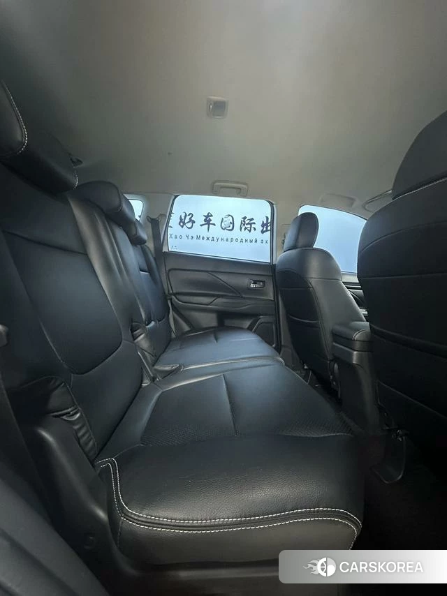 Mitsubishi  Outlander id 4207645 из Китая 7