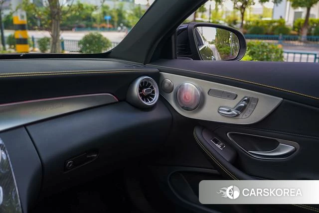 Mercedes-Benz C-class AMG id 4265354 из Китая 7