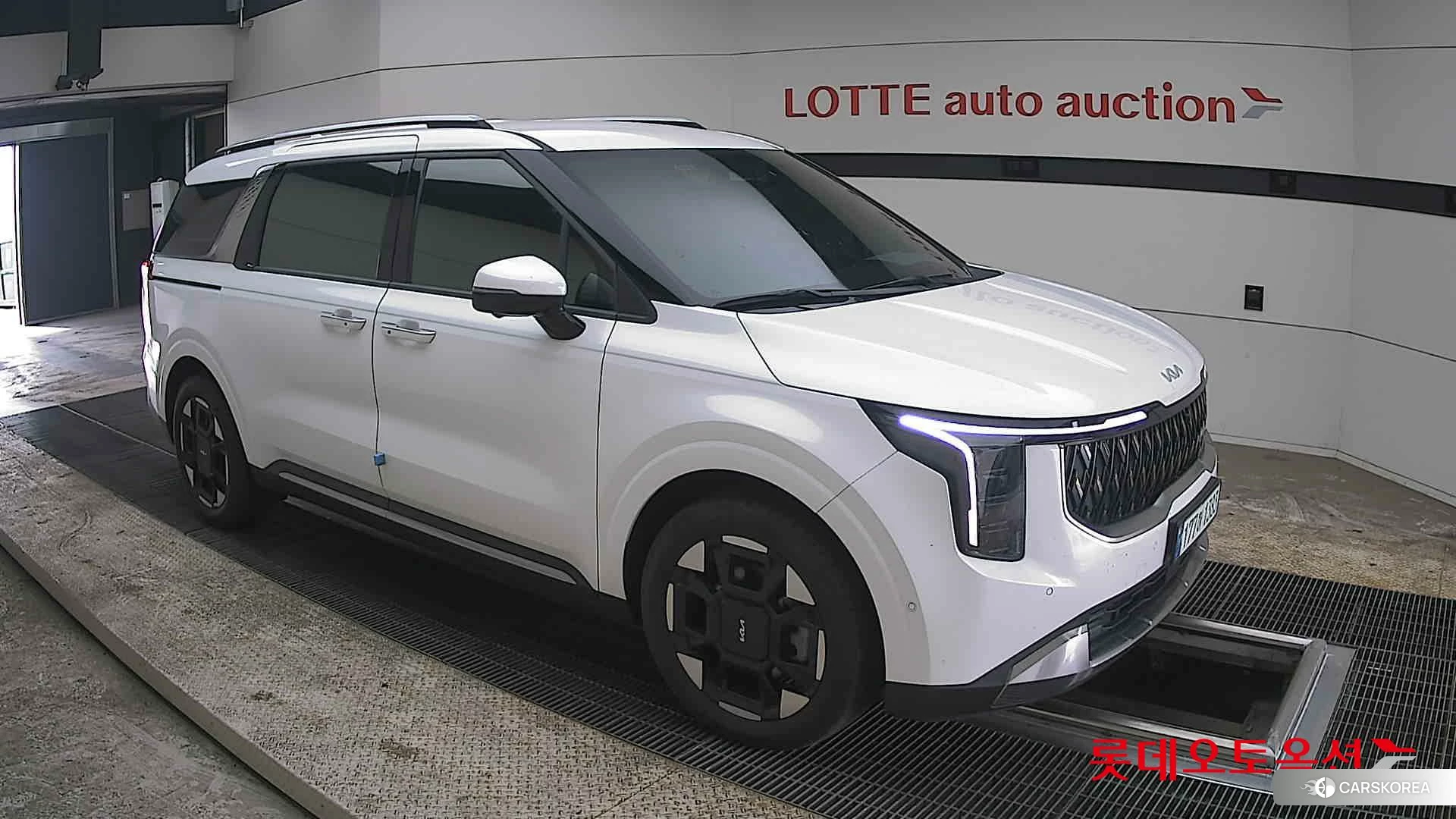 Kia Carnival Hybrid id 3888408 из Кореи 7