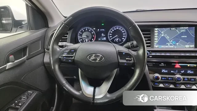 Hyundai The New Avante AD id 3789383 из Кореи 7