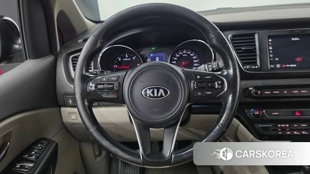 Kia All New Carnival id 4626513 из Кореи 7