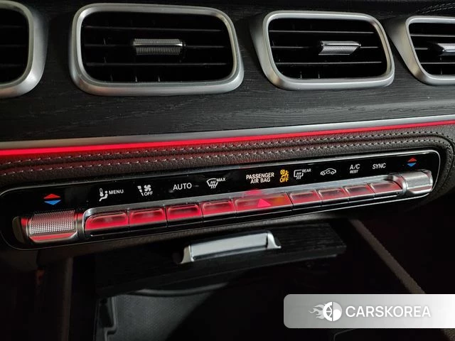 Mercedes-Benz GLS - Class X167 id 3839425 из Кореи 7