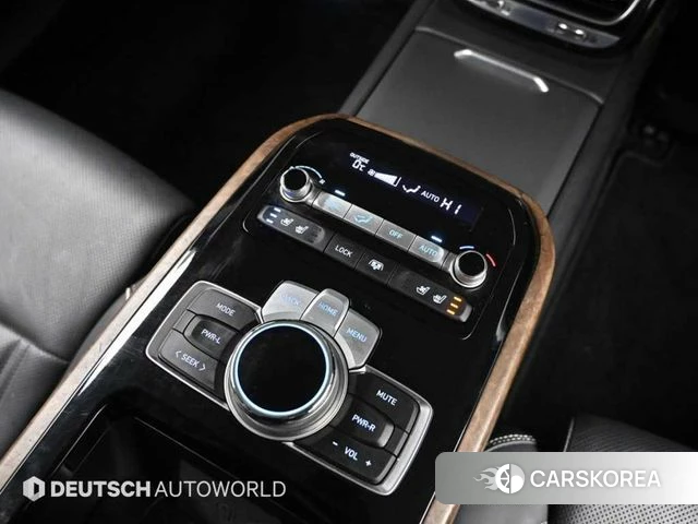 Genesis G90 id 4203706 из Кореи 7