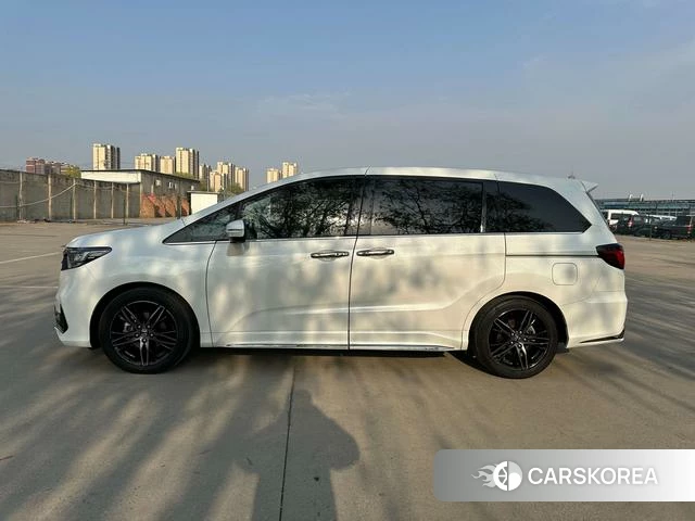 Honda Odyssey id 3945061 из Китая 7