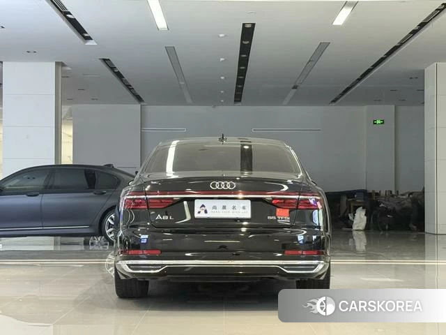 Audi A8 id 4240703 из Китая 7