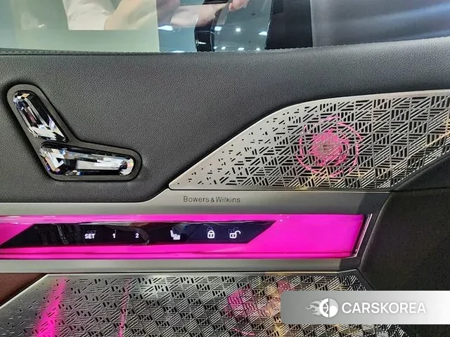 BMW i7 (G70) id 3452478 из Кореи 7