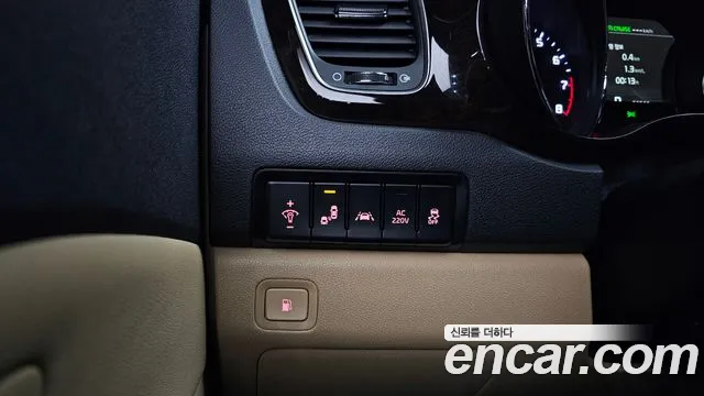 Kia The New Carnival id 2292233 из Кореи 7