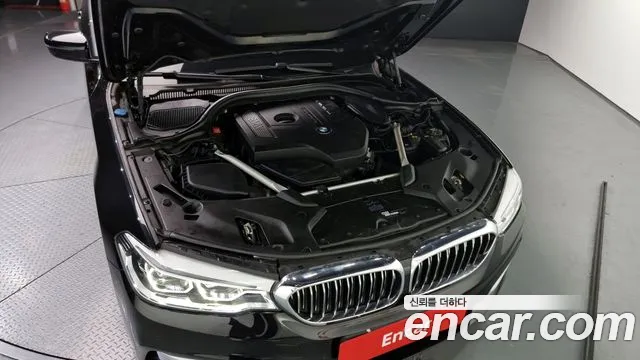 BMW 5 Series (G30) id 2676692 из Кореи 7