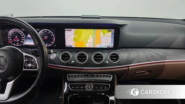 Mercedes-Benz E-Class W213 id 3873729 из Кореи 7