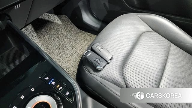Kia Di Ol Nu Niro id 4550065 из Кореи 7