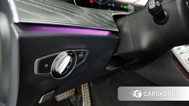 Mercedes-Benz E-Class W213 id 3566850 из Кореи 7