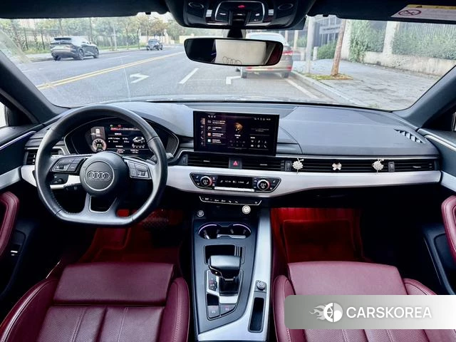 Audi A4L id 4400064 из Китая 7