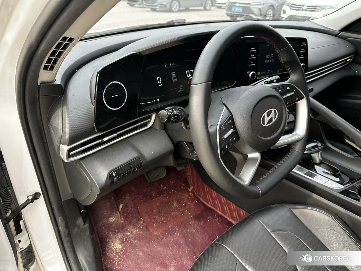 Hyundai Elantra id 4510517 из Китая 7