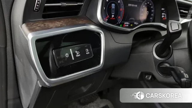 Audi A7 (4K) id 3038533 из Кореи 7