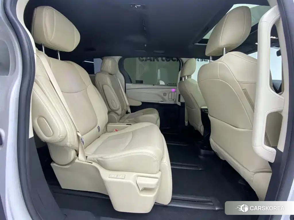 Toyota Sienna id 4629671 из Китая 7