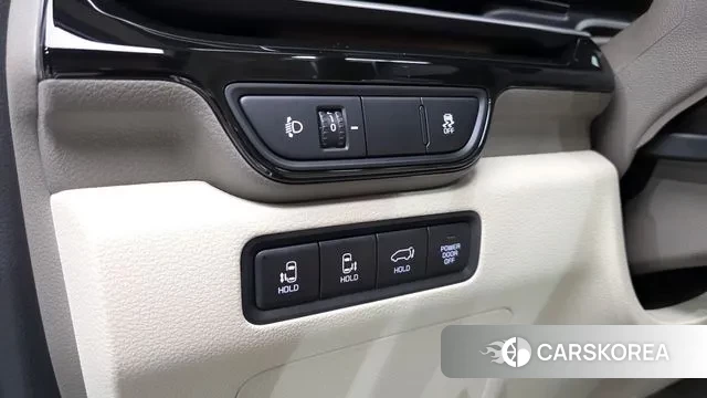 Kia The New Carnival 4th Generation id 3560312 из Кореи 7