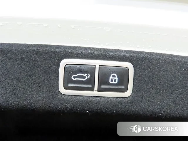 Hyundai Grandeur (GN7) id 3432171 из Кореи 7