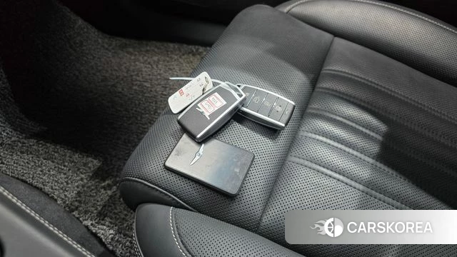 Genesis G90 id 4317906 из Кореи 7
