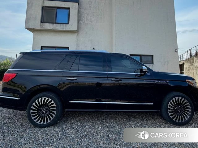 Lincoln Navigator 4th generation id 3904312 из Кореи 7