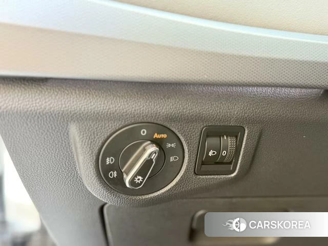 Volkswagen Bora id 4306937 из Китая 7
