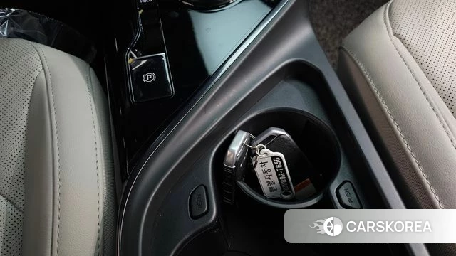 Kia Di Ol Nu Niro id 4550109 из Кореи 7