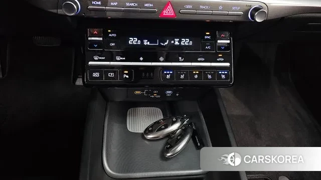 Hyundai Grandeur (GN7) id 3576680 из Кореи 7