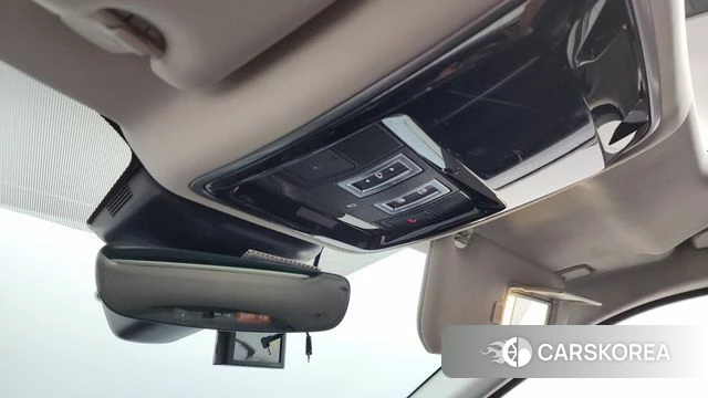 Land Rover Range Rover Velar id 4188249 из Кореи 7