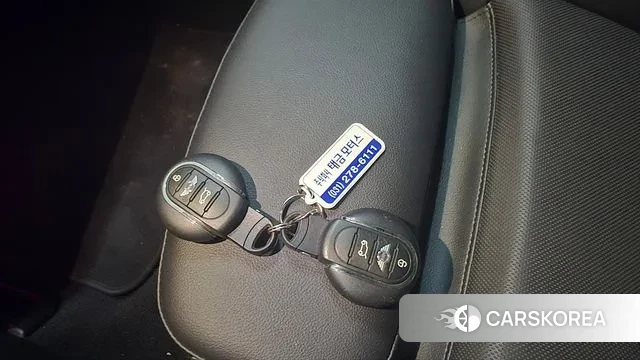 Mini Cooper S id 3090876 из Кореи 7