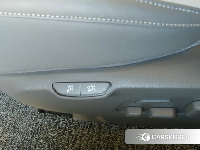 Kia Carnival 4th generation id 3812401 из Кореи 7