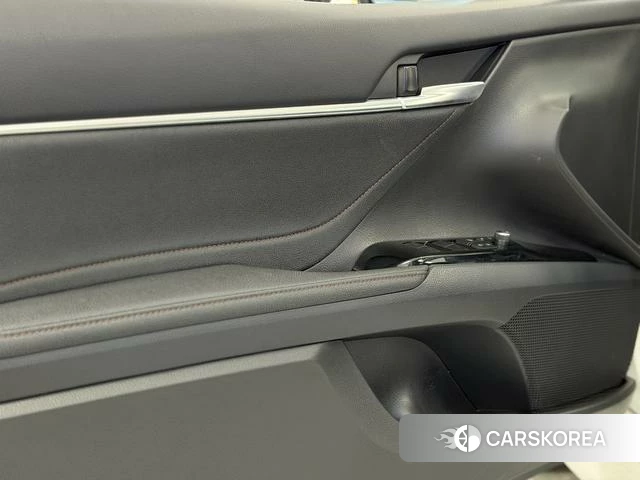 Toyota Camry id 4257527 из Китая 7