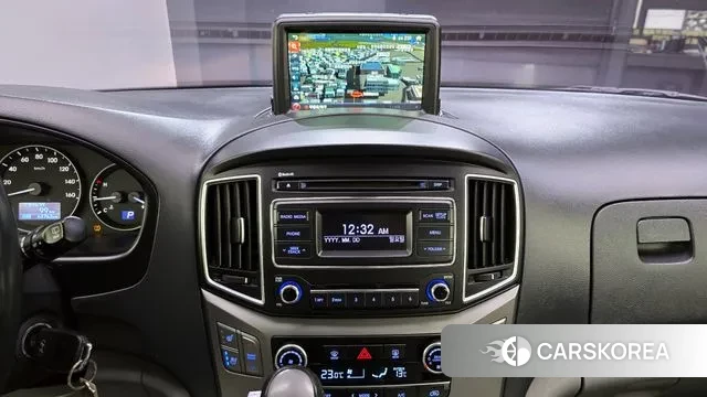 Hyundai The New Grand Starex id 3374951 из Кореи 7