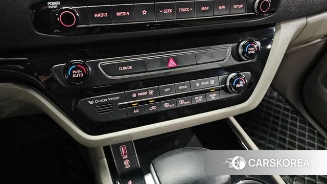 Kia The New Carnival id 4930352 из Кореи 7