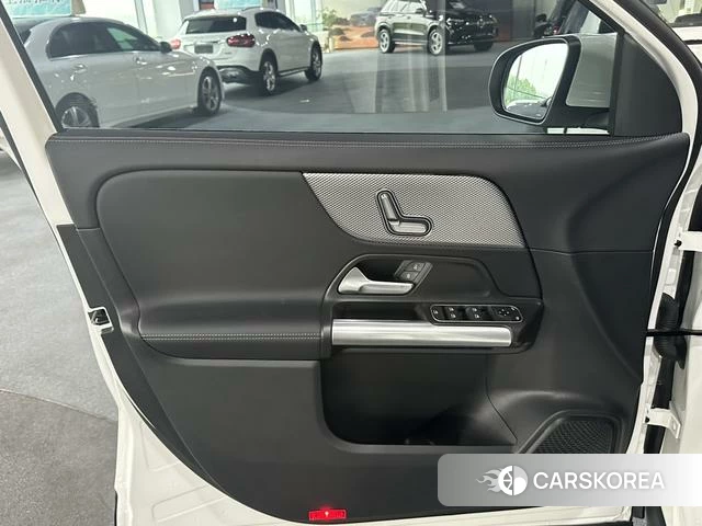 Mercedes-Benz GLA id 4258347 из Китая 7