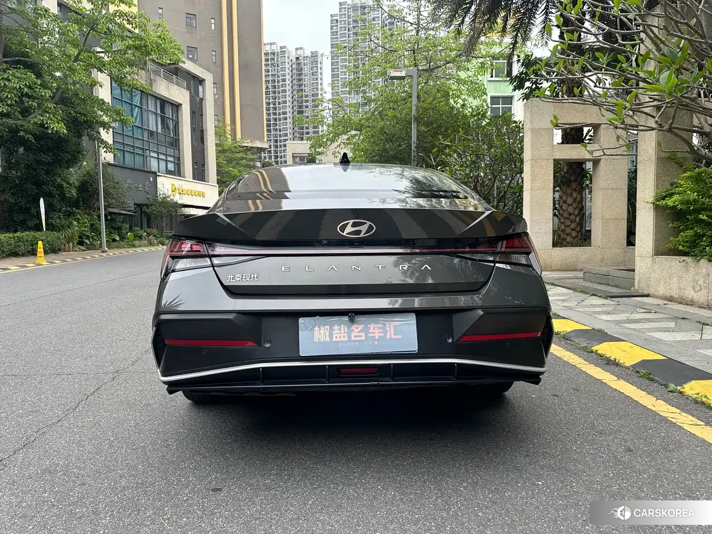 Hyundai Elantra id 4570320 из Китая 7