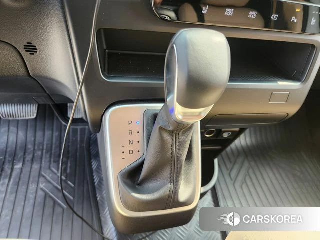 Hyundai Staria id 3863987 из Кореи 7