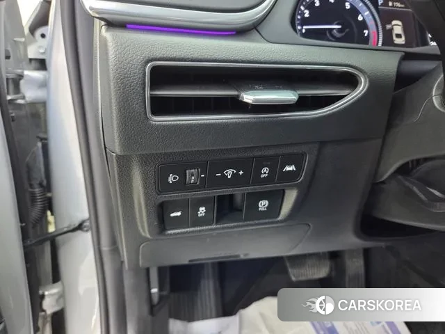 Hyundai Sonata (DN8) id 3705760 из Кореи 7