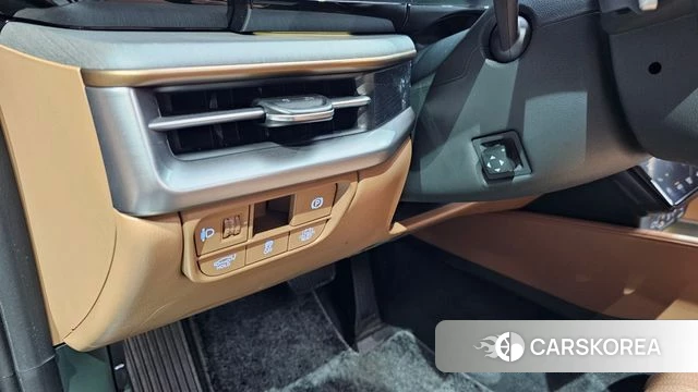 Hyundai Grandeur Hybrid (GN7) id 4427538 из Кореи 7