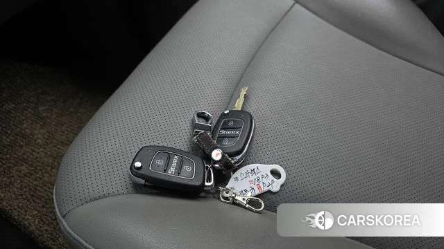 Hyundai The New Grand Starex id 4872717 из Кореи 7