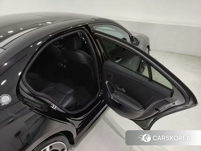 Mercedes-Benz Class A AMG id 4238172 из Китая 7