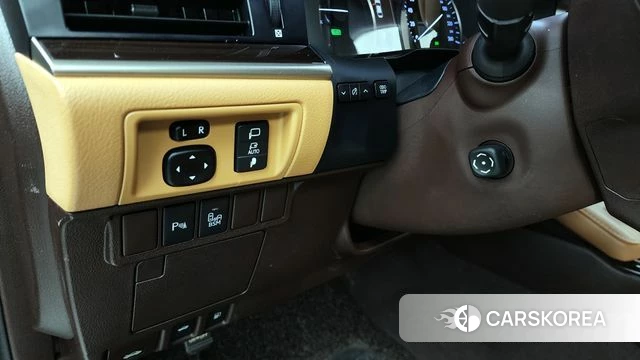 Lexus New ES300h id 4339801 из Кореи 7