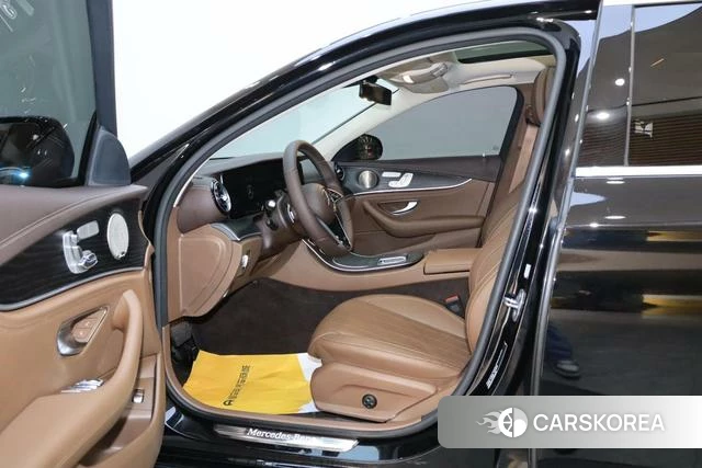 Mercedes-Benz E-class id 4265448 из Китая 7