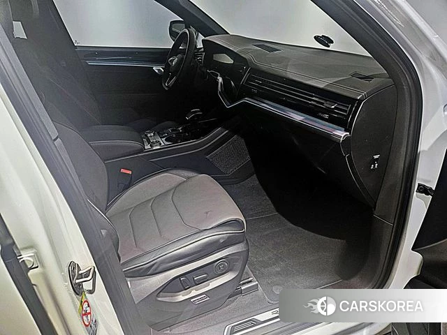 Volkswagen Touareg 3rd generation id 3793301 из Кореи 7