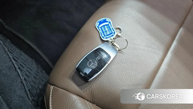 Mercedes-Benz E-Class W213 id 4403426 из Кореи 7