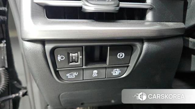 Hyundai Grandeur Hybrid (GN7) id 3883720 из Кореи 7